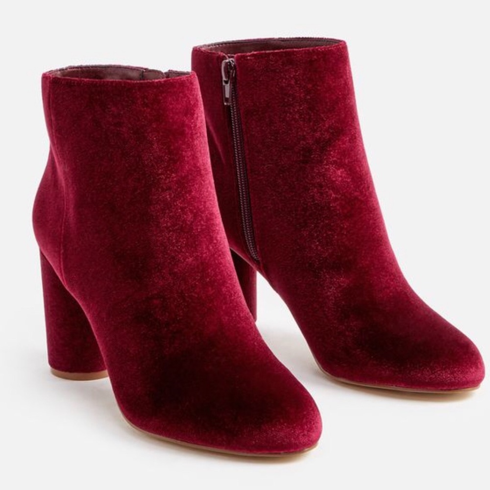 Velvet Bootie in Burgundy